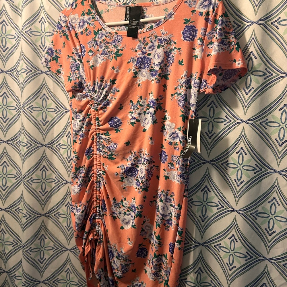 NWT KRISTIN NICOLE Dress or Tunic, Ruched Side and Scoop Neck, Versatile Styling